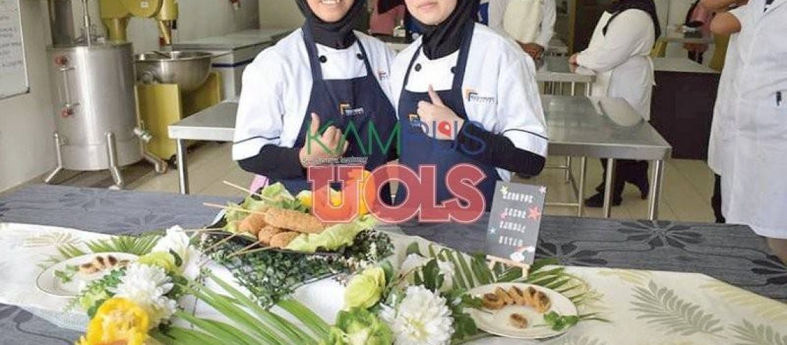 INOVASI KEROPOK LEKOR INTI SAMBAL HITAM